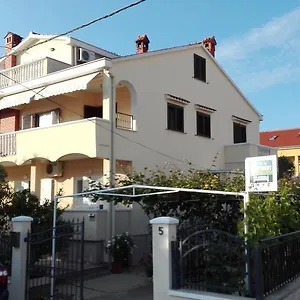 Apartments Branko Zadar Apartman Zára