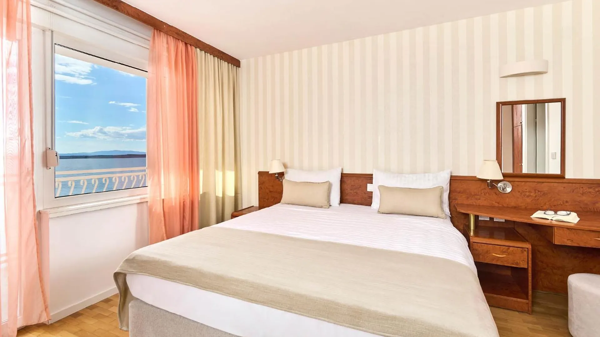 Mediteran Maradiso Hotel By Aminess Crikvenica